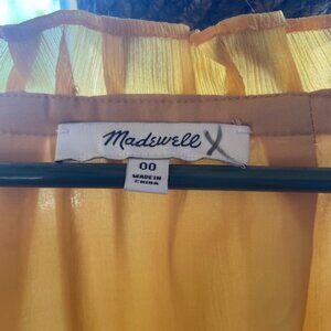 Madewell Romper - size 00 - Beautiful golden romper with intricate stitching